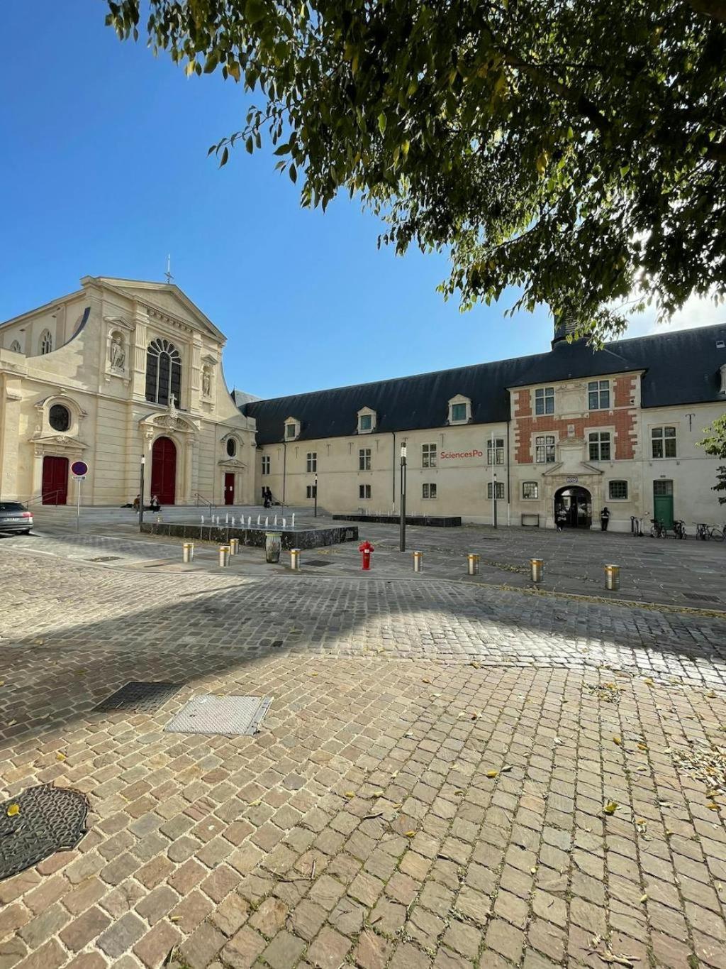 Le Charmant Bailla رانس المظهر الخارجي الصورة
